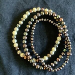 Set of Gray Luminescent Freshwater Pearls